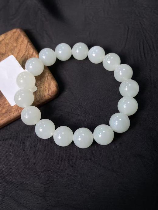 【快抱】【于田产和田玉白玉卡12mm手串】出证书，发货1~5天，48小时鉴赏期 商品图3