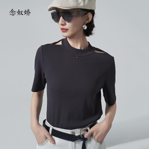【商场同款】CNA6349 “ 露肩针织T恤 ” 精梳棉螺纹针织T恤 舒适亲肤 小设计更有韵味 商品图2