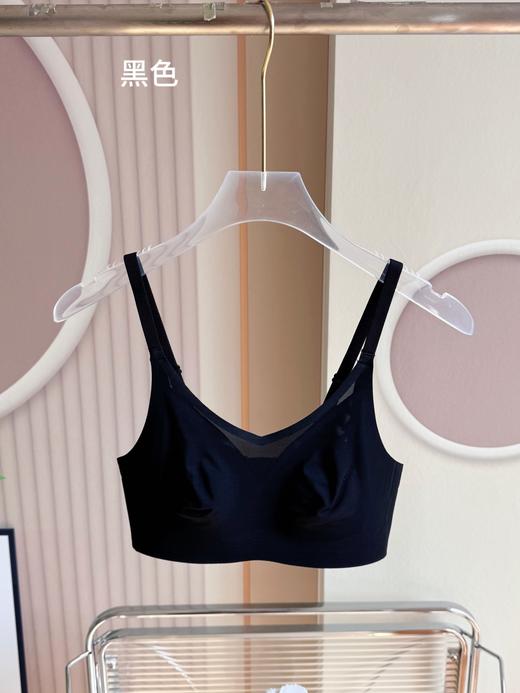 点此购买 华歌尔网纱兔耳杯文胸 艾 343496 商品图4