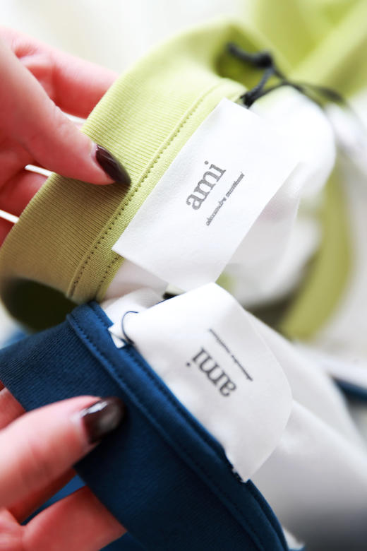 Oversize手编刺绣tee，牛油果配色。宽松风格纯棉基础t恤E032668 商品图1