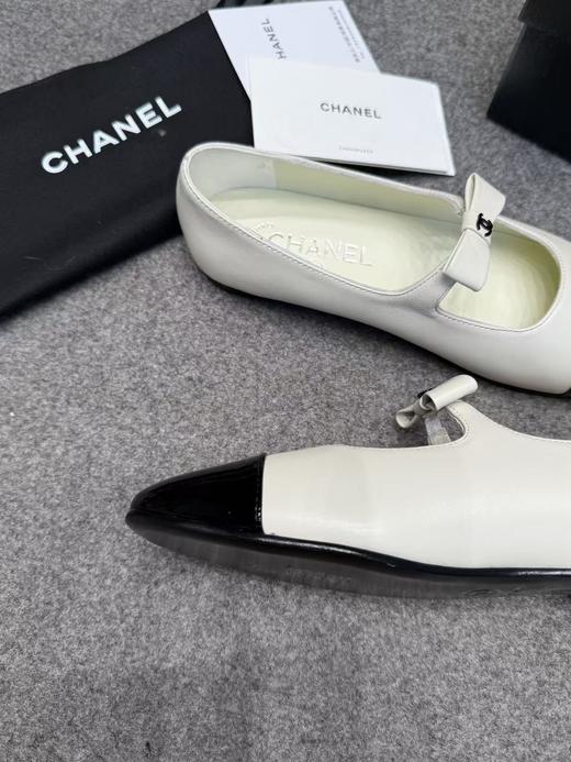 Chanel 香奈儿 经典双色玛丽珍 芭蕾平底鞋（DBG） 商品图4