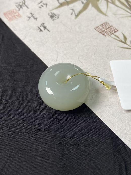 【快抱】【于田产和田玉于田料青白玉平安扣】出证书，发货1~5天，48小时鉴赏期 商品图3