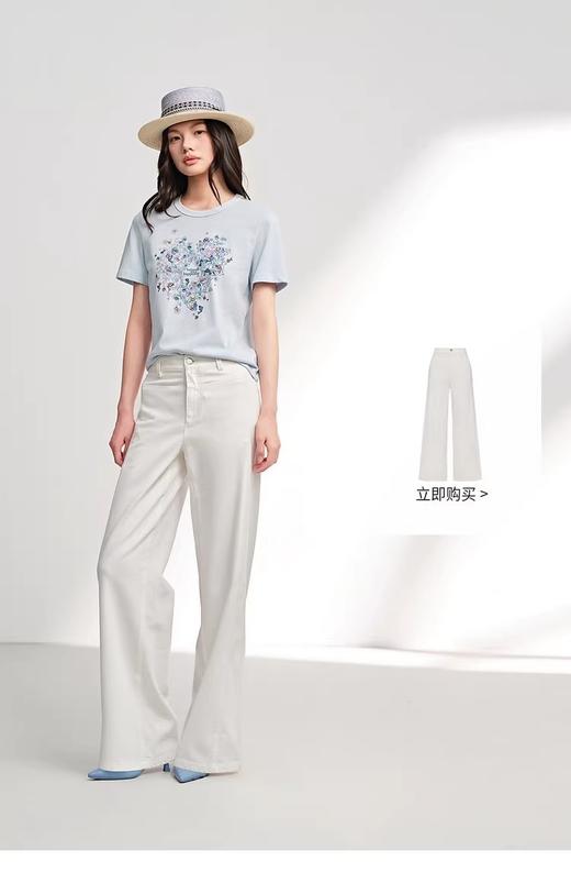 雅y同款 自带浪漫滤镜的爱心花簇 T 恤 商品图3