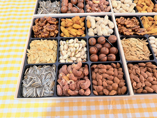 豪华坚果九分格-精美木盒 商品图1