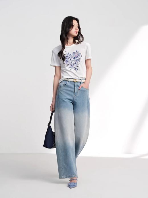 雅y同款 自带浪漫滤镜的爱心花簇 T 恤 商品图1