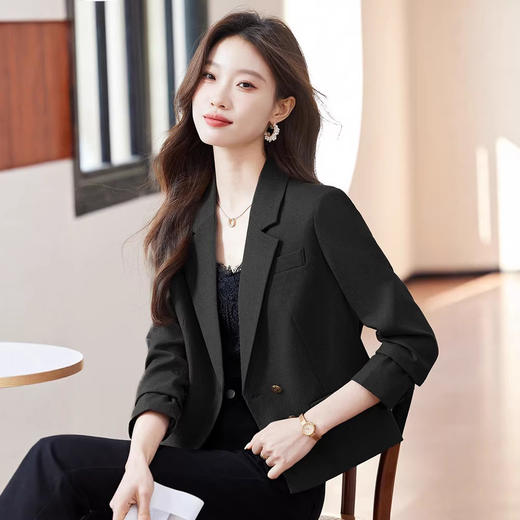 「自」全新升级【铂金会员165/天猫219/差价54】(74630)洛诗琳气质翻领小西装外套女2026春季新款百搭通勤短上衣 商品图4