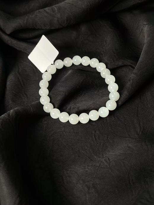 【快抱】【于田产和田玉于田料白玉8mm手串】出证书，发货1~5天，48小时鉴赏期 商品图1