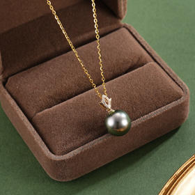 子佩集【暗月精灵】G18K珍珠惜王妃吊坠【P220199】10mm珠海水珠黑镀金花苞（不含链）2601