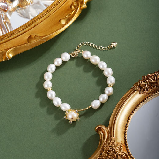 子佩集【岁华共守】珍珠惜王妃手链【ZZSL015】7.2*8.2mm珠镀金吊球2601 商品图4