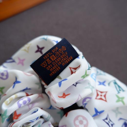 二店y 【发两只】 发圈界的“顶流”自带富家千金既 驴家同款三彩发圈 商品图8