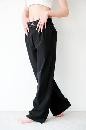 女神阔腿裤，给打一百分。上身巨显瘦户外瑜伽松紧腰长裤C041188