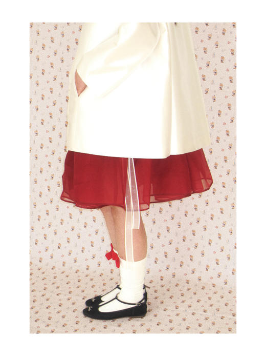 Kaiy Xiao 羊脂玉灵娃娃领真丝廓形外套 商品图4