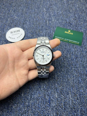 劳力士BF陆使型40系列 BV2版 BF配重陆使型 重量160克+ 男士腕表 表径40mm 再创品质新高度
告别粗劣版本的轻飘飘