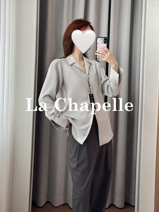 专柜实拍【抗皱免烫】拉夏贝尔/La Chapelle垂感高级！简约通勤百搭翻领排扣弧形下摆长袖衬衫短外套 商品图2