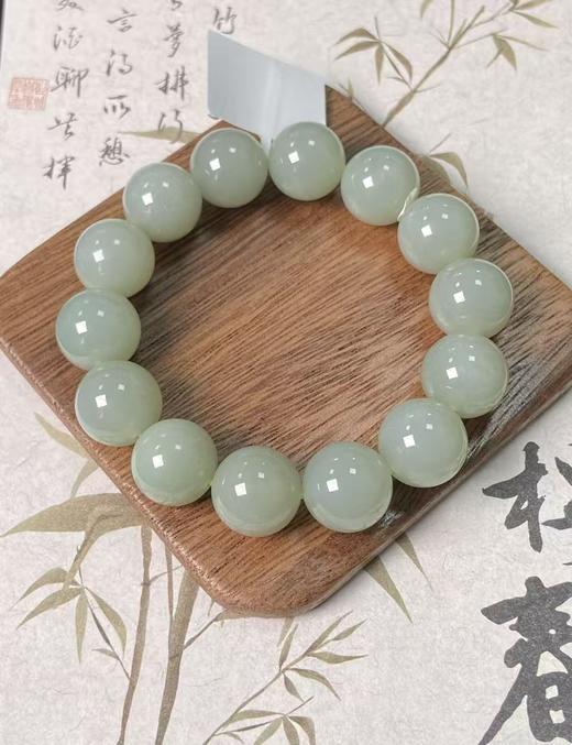 【快抱】【于田产和田玉于田料青白玉16mm手串】出证书，发货1~5天，48小时鉴赏期 商品图2