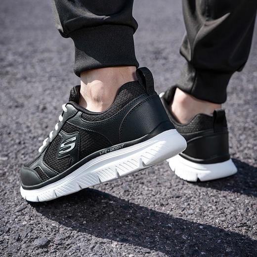 Skechers斯凯奇 男跑步鞋 8790359-BKW 商品图3