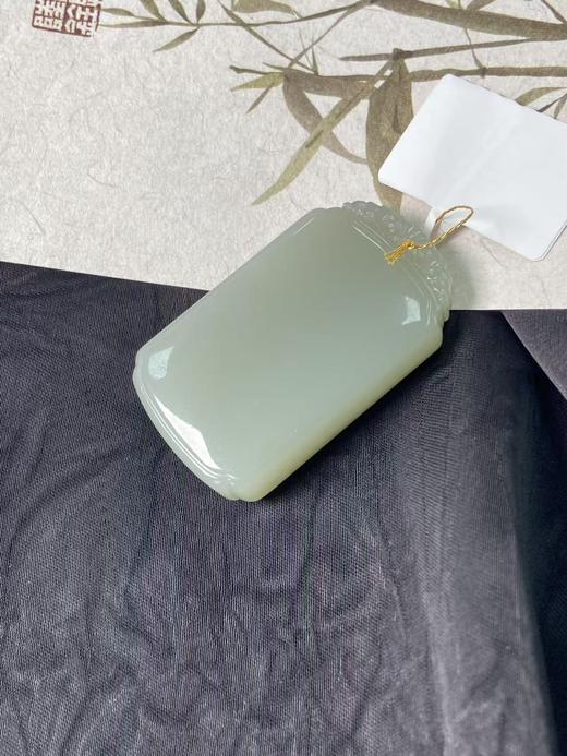 【快抱】【于田产和田玉于田料青白玉平安无事牌】出证书，发货1~5天，48小时鉴赏期 商品图0