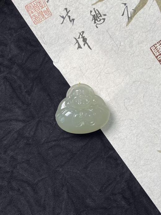 【快抱】【于田产和田玉于田料青白玉抱抱佛】出证书，发货1~5天，48小时鉴赏期 商品图0
