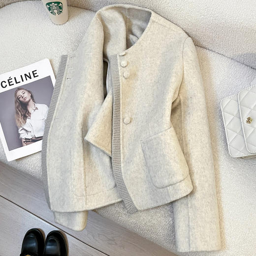 【清风外衣】韩系春季！2026新款燕麦色小香风羊毛双面呢短款外套女时尚高级上衣！ 商品图2