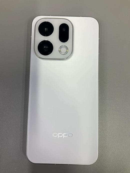 OPPO Find X9 16+256G 白 电池效率100 成色98新 在保26/10/22 3499 商品图0