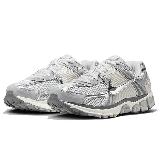 NIKE耐克 男休闲鞋 IM2219-121 商品图2