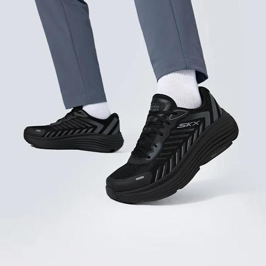Skechers斯凯奇 男跑步鞋 220614-BBK 商品图3