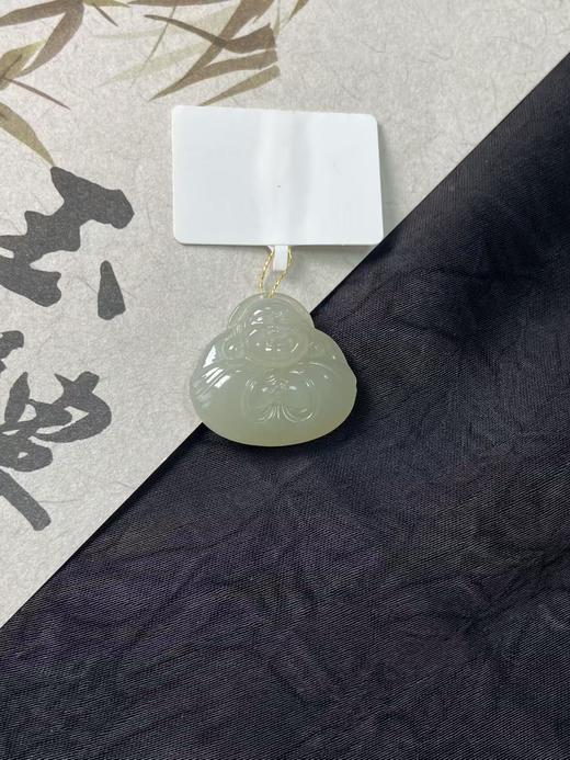 【快抱】【于田产和田玉于田料青白玉抱抱佛】出证书，发货1~5天，48小时鉴赏期 商品图3
