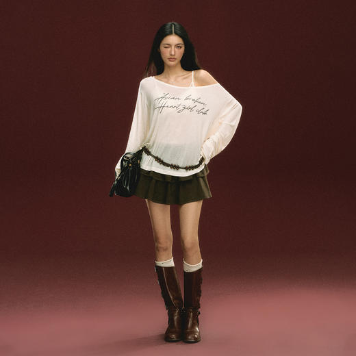 Ariseism 复古斜肩印花微透宽松长袖t恤女春季新款修身上衣 商品图4