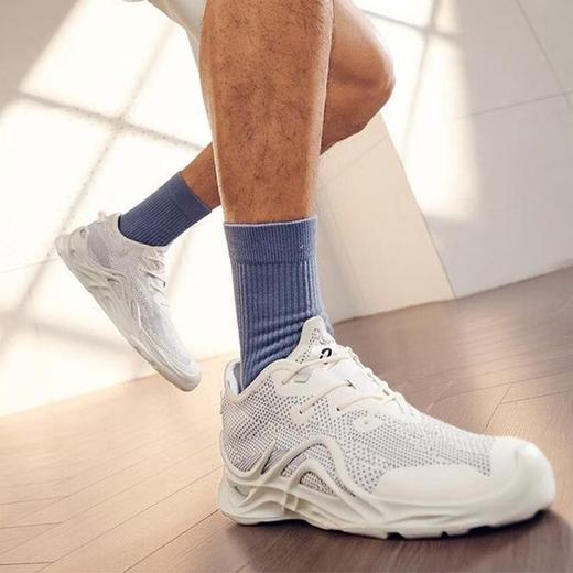 ECCO爱步 男运动鞋 825624 商品图3