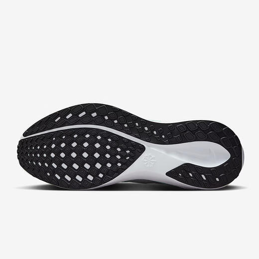 NIKE耐克 女跑步鞋 FD2723-113 商品图4