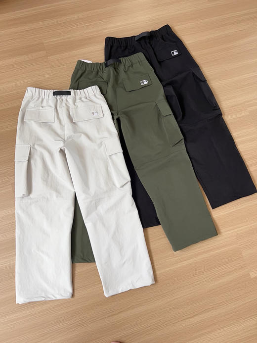 韩单正品 MLB薄款梭织速干大口袋工装裤，男女情侣款，
颜色：灰白色 军绿色 黑色
尺码：M~3Xl 商品图1