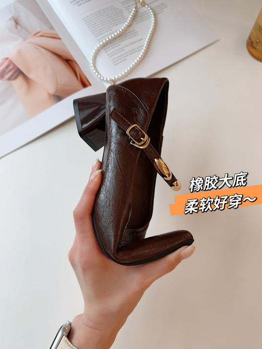 百思图同款超软牛皮金豆子小方跟尖头鞋 商品图13
