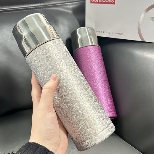 英国摩飞旗下品牌morphycoltd 轻钛碱水焖茶壶-1500ml容量  钛杯保温杯-480ML容量  钛材质，耐酸碱防腐蚀，无异味，母婴可用，喝健康水 商品图4
