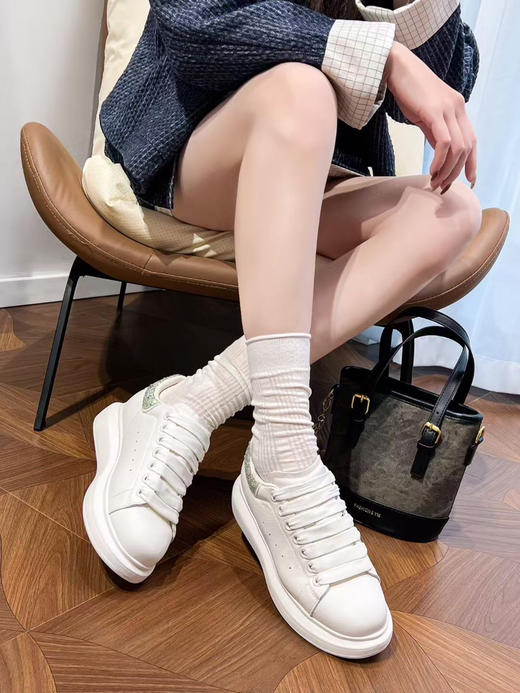 CZA29515后跟闪钻小白鞋 商品图4