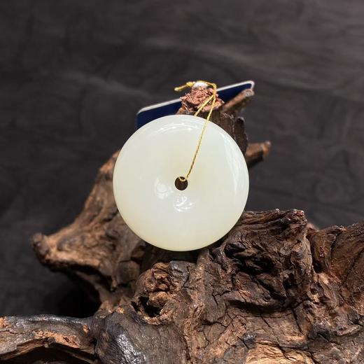 【快抱】【于田产和田玉于田料白玉平安扣27#】出证书，发货1~5天，48小时鉴赏期 商品图0