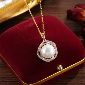 子佩集【玫瑰天后】银S925珍珠惜王妃套链【P2343B】11.5mm珠镀金花绕2601