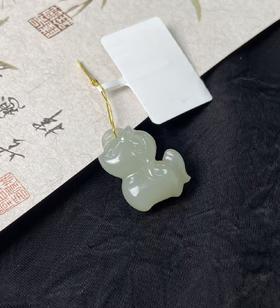 【快抱】【于田产和田玉于田料青白玉马上有钱】出证书，发货1~5天，48小时鉴赏期