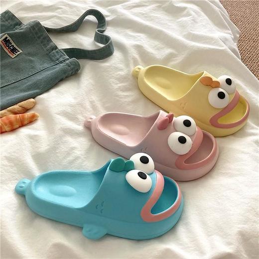 可爱蝉宝同款小丑鱼拖鞋女PVC踩屎感家居室内网红搞怪凉拖鞋外穿36-41★娃娃优选 商品图1