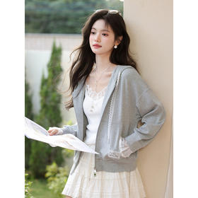 鹿向南【0115/20:00新品】灰色卫衣