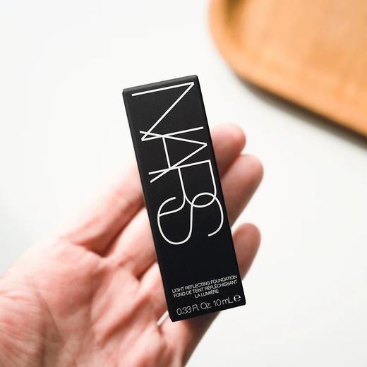 中小样▲ NARS娜斯超方瓶流光美肌粉底液  10ml 商品图1