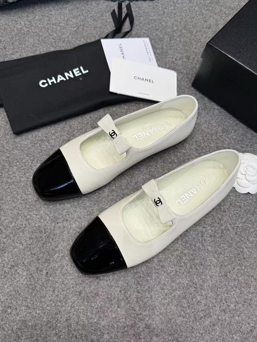 Chanel 香奈儿 经典双色玛丽珍 芭蕾平底鞋（DBG） 商品图6