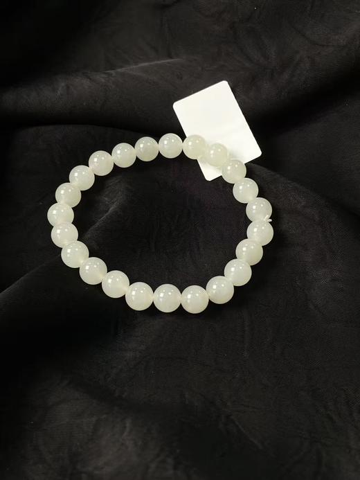 【快抱】【于田产和田玉于田料白玉8mm手串】出证书，发货1~5天，48小时鉴赏期 商品图0