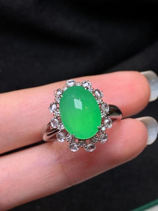蛋面翡翠戒指 商品图0