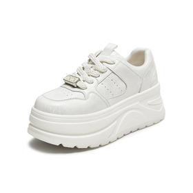 Tata他她 女休闲板鞋 CP202CM5