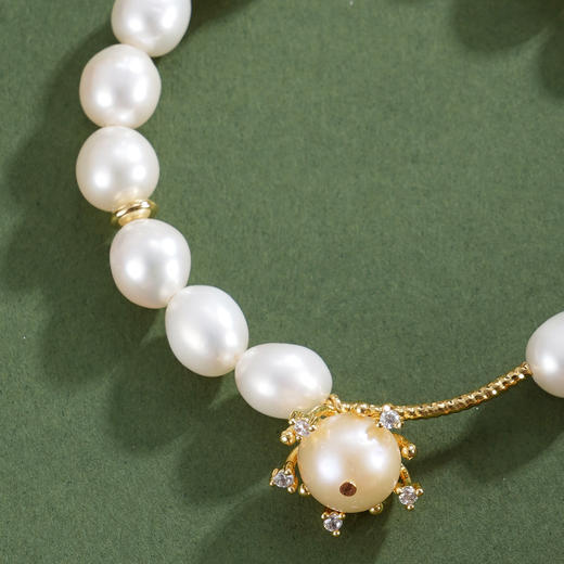 子佩集【岁华共守】珍珠惜王妃手链【ZZSL015】7.2*8.2mm珠镀金吊球2601 商品图2