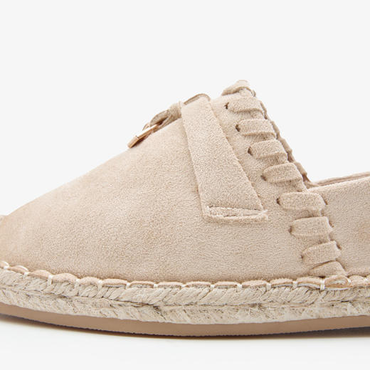 西遇草编渔夫鞋女2026早春季新款平底浅口一脚蹬软底休闲漂亮单鞋V0066329 商品图5