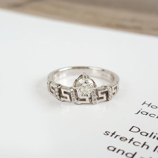 莱绅通灵AU750白金时尚设计款0.30克拉钻石戒指13号（戒圈可改）110326TB07 商品图5