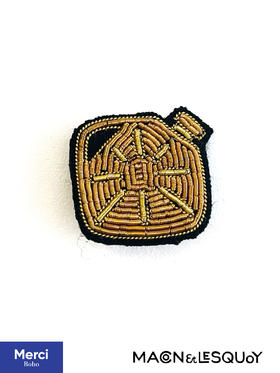 Macon&Lesquoy 原创设计 黄色的桶 M&L刺绣手工饰品胸针