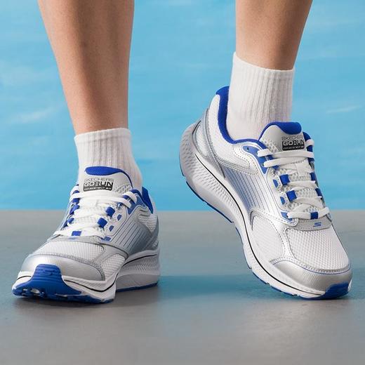 Skechers斯凯奇 男跑步鞋 220884-WBL 商品图2