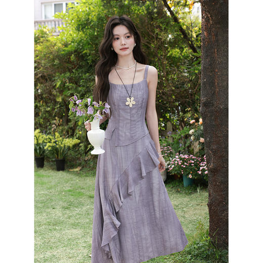 鹿向南「雾紫序章」法式无袖吊带连衣裙女春季收腰设计感紫色长裙 商品图2